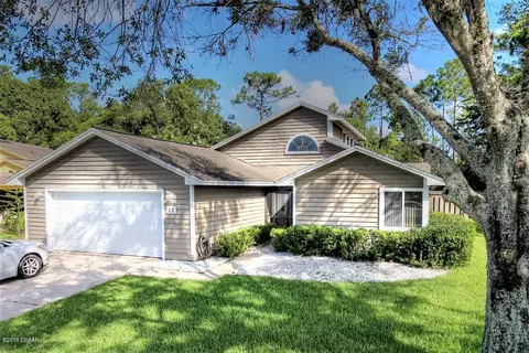 22 Treetop Cir, Ormond Beach, FL 32174 photo 1