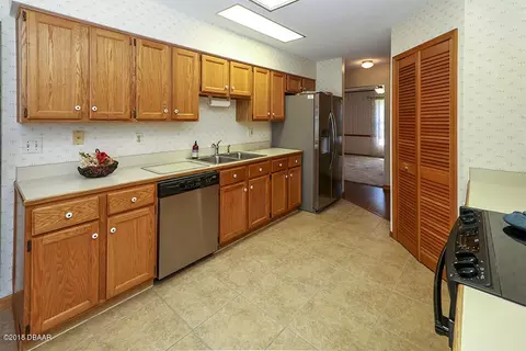 1523 Poplar Dr, Ormond Beach, FL 32174 photo 3