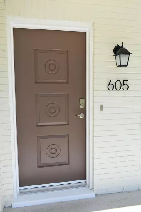 605 N Yonge St, Ormond Beach, FL 32174 photo 5