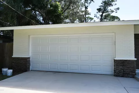 605 N Yonge St, Ormond Beach, FL 32174 photo 4