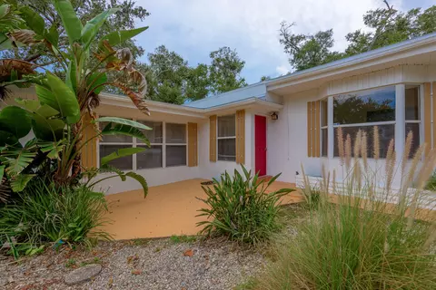 548 S Ridgewood Ave, Ormond Beach, FL 32174 photo 2