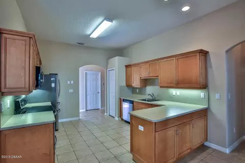 1113 Killarney Dr, Ormond Beach, FL 32174 photo 5