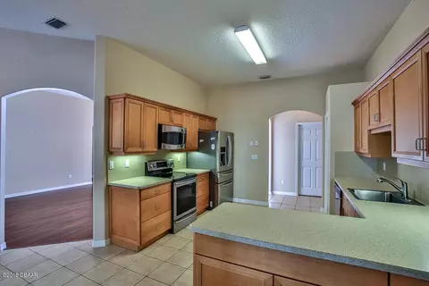1113 Killarney Dr, Ormond Beach, FL 32174 photo 6