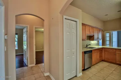 1113 Killarney Dr, Ormond Beach, FL 32174 photo 9