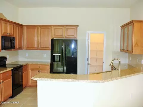 940 Arroyo Pkwy, Ormond Beach, FL 32174 photo 8