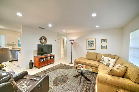 1709 Carolina Ave, Ormond Beach, FL 32174 photo 4