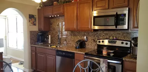 46 Tropical Dr, Ormond Beach, FL 32176 photo 4