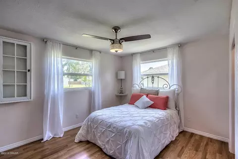 2410 Victory Palm Dr, Edgewater, FL 32141 photo 6