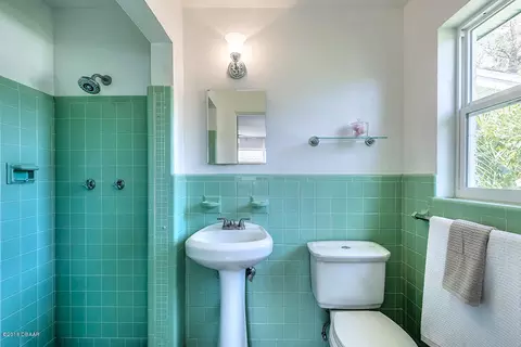 2410 Victory Palm Dr, Edgewater, FL 32141 photo 8