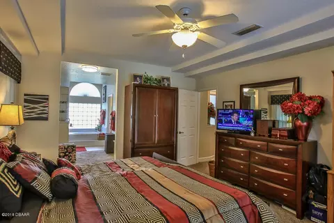 605 Moss Creek Dr, Ormond Beach, FL 32174 photo 9