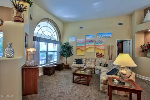 605 Moss Creek Dr, Ormond Beach, FL 32174 photo 6