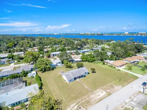 77 Riverview Dr, Ormond Beach, FL 32174 photo 1