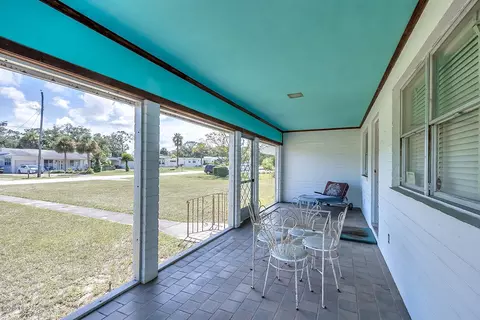 77 Riverview Dr, Ormond Beach, FL 32174 photo 3
