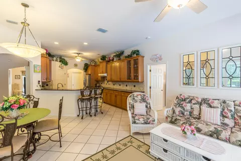 1483 Pecos Dr, Ormond Beach, FL 32174 photo 9