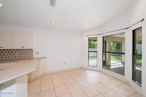 10 King Phillips Way, Ormond Beach, FL 32174 photo 6
