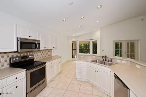 10 King Phillips Way, Ormond Beach, FL 32174 photo 5