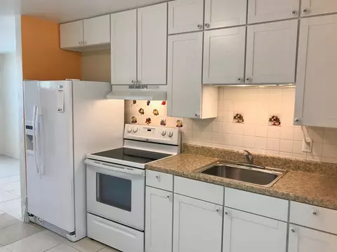 20 Beechwood Dr, Ormond Beach, FL 32176 photo 4