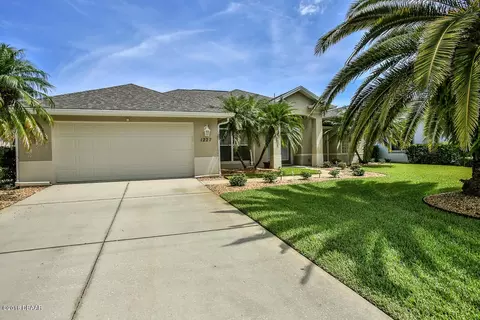 1227 Hampstead Ln, Ormond Beach, FL 32174 photo 3