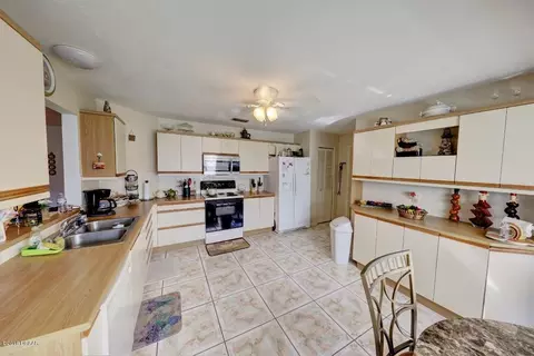 18 Jasmine Run, Ormond Beach, FL 32174 photo 4