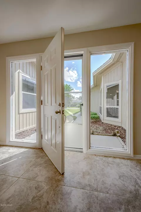 26 Treetop Cir, Ormond Beach, FL 32174 photo 4