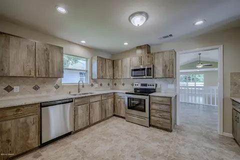 26 Treetop Cir, Ormond Beach, FL 32174 photo 11