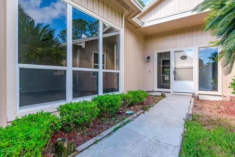 26 Treetop Cir, Ormond Beach, FL 32174 photo 2