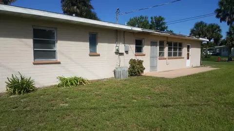 1902 Coco Palm Dr, Edgewater, FL 32141 photo 11