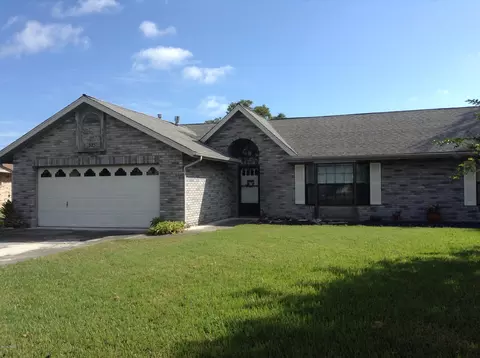 323 Pine Breeze Dr, Edgewater, FL 32141 photo 1