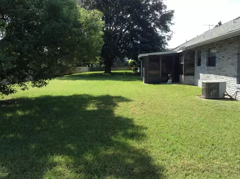323 Pine Breeze Dr, Edgewater, FL 32141 photo 4