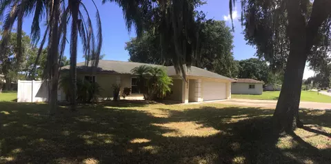 2325 Orange Tree Dr, Edgewater, FL 32141 photo 4