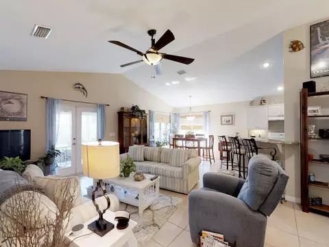 136 Coleman St, Edgewater, FL 32141 photo 4