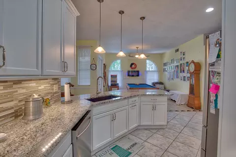8 Sand Point Cir, Ormond Beach, FL 32174 photo 9