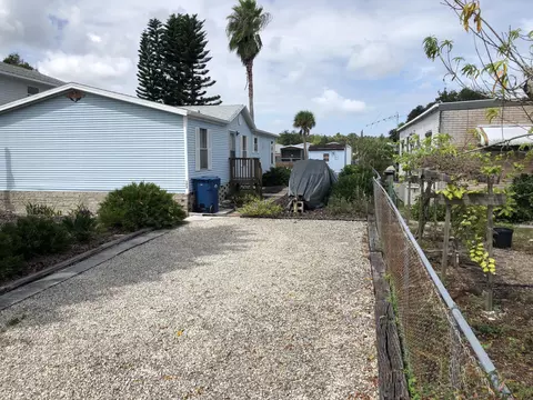 177 Lewis St, Edgewater, FL 32141 photo 2