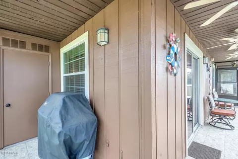 1640 Juno Trl #204E, Astor, FL 32102 photo 7