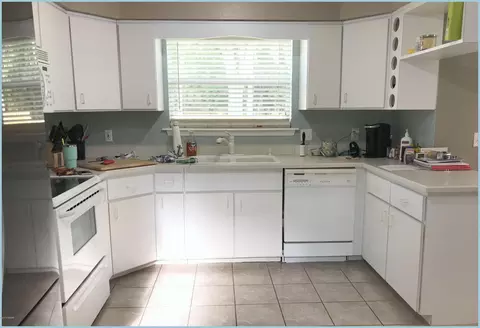 5 Windsail Cir, Ormond Beach, FL 32174 photo 4