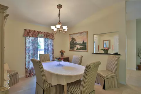 2821 Pine Tree Dr, Edgewater, FL 32141 photo 12
