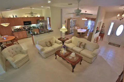 2821 Pine Tree Dr, Edgewater, FL 32141 photo 5