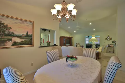 2821 Pine Tree Dr, Edgewater, FL 32141 photo 13