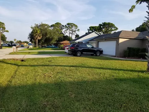 2750 Date Palm Dr, Edgewater, FL 32141 photo 4