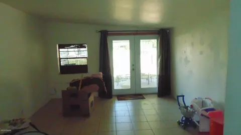 16 La Palma St, Ormond Beach, FL 32176 photo 4