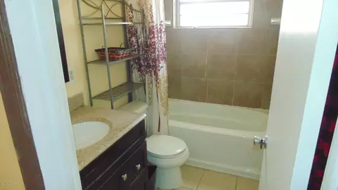 16 La Palma St, Ormond Beach, FL 32176 photo 5