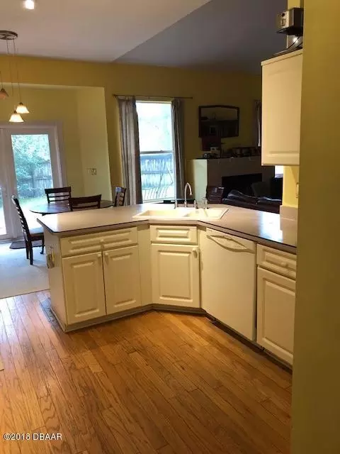 370 Tymber Run, Ormond Beach, FL 32174 photo 2