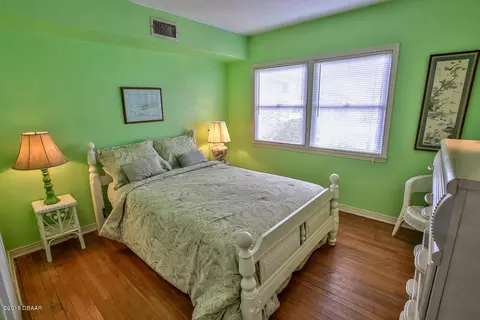 215 Benjamin Dr, Ormond Beach, FL 32176 photo 8