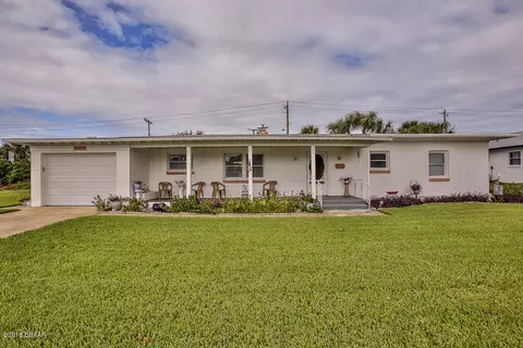 215 Benjamin Dr, Ormond Beach, FL 32176 photo 1