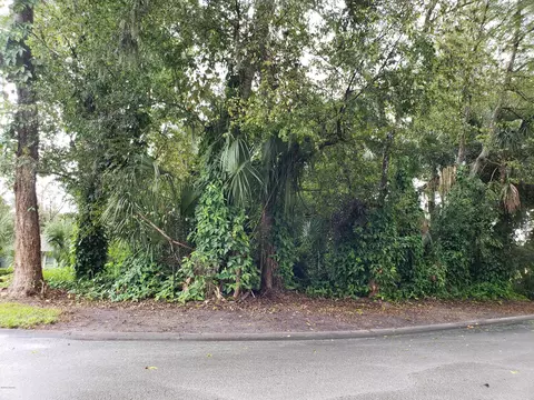 7 Woodgate Ct, Ormond Beach, FL 32174 photo 2
