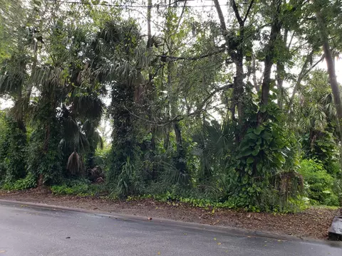 7 Woodgate Ct, Ormond Beach, FL 32174 photo 1