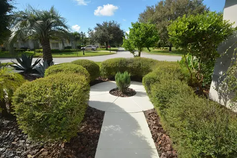 36 Gale Ln, Ormond Beach, FL 32174 photo 3