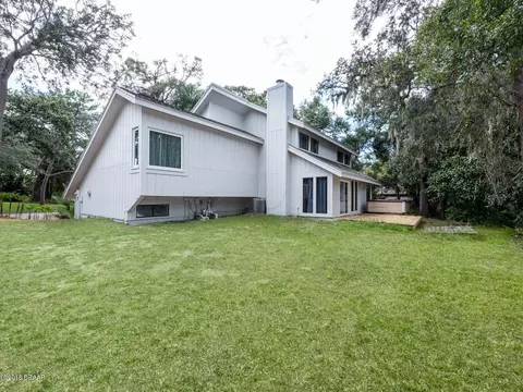 19 Nottingham Dr, Ormond Beach, FL 32174 photo 2