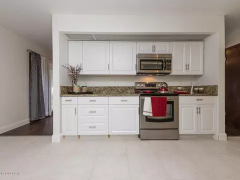 19 Nottingham Dr, Ormond Beach, FL 32174 photo 17