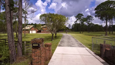 3400 Strickland Rd, Ormond Beach, FL 32174 photo 2